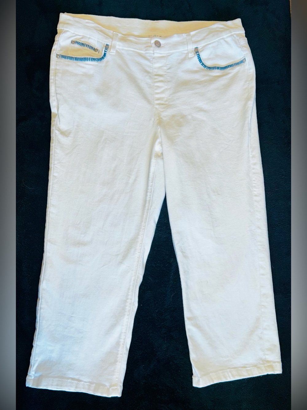 d&co White Women's Straight-Leg capri Jeans blue trim 16